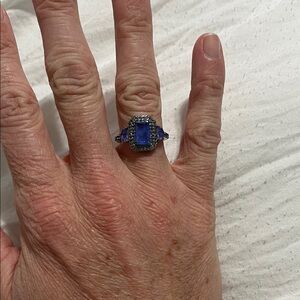 Elegant purple Gemstone Ring